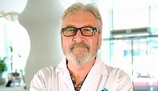 Dr. Erbil Ziylan Especialista en Medicina Estética